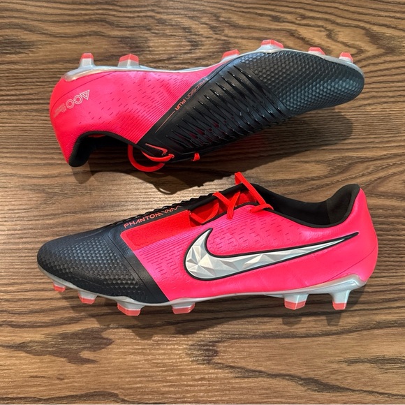 Men's Size 12.5 Nike Phantom Venom Elite FG 'Laser Crimson' Soccer Cleats  AO7540